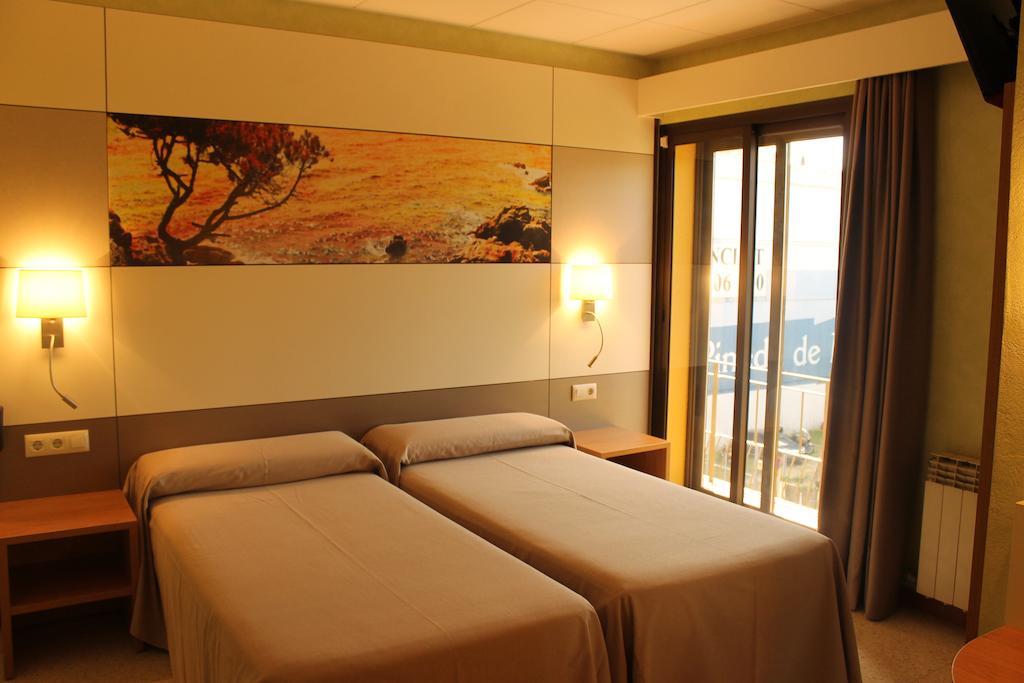 Hotel Sabiote Пинеда-де-Мар Экстерьер фото